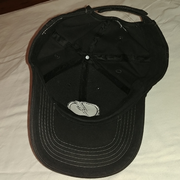 Taser ball cap - Picture 2 of 3